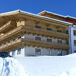 Alpenhit Apartment Saalbach-Hinterglemm